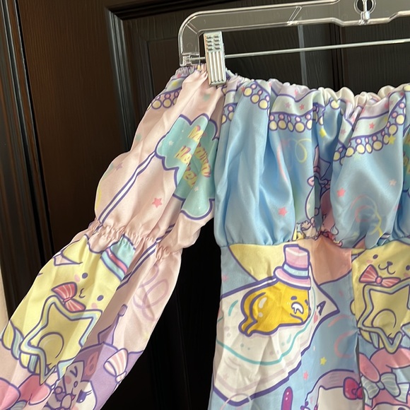 NWT hello kitty Sanrio off the shoulder top!! - Picture 4 of 8